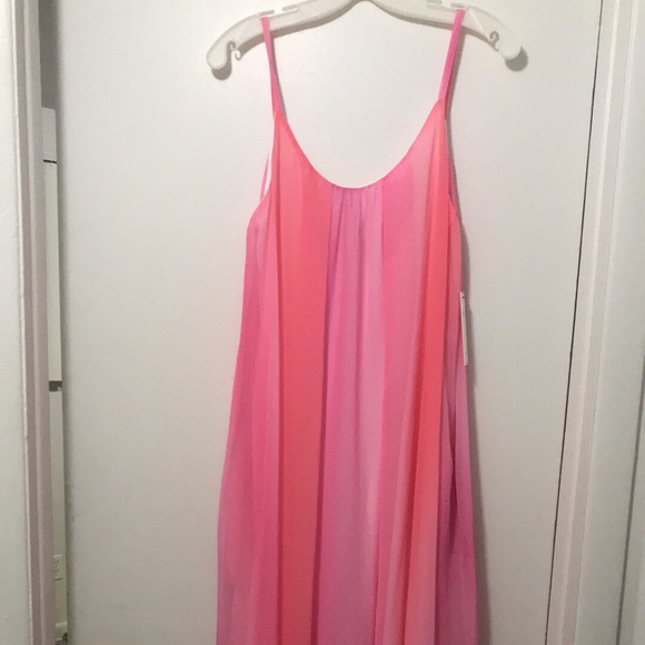 Red Dress Boutique Dresses & Skirts - NWT Red Dress pink ombré maxi dress M
